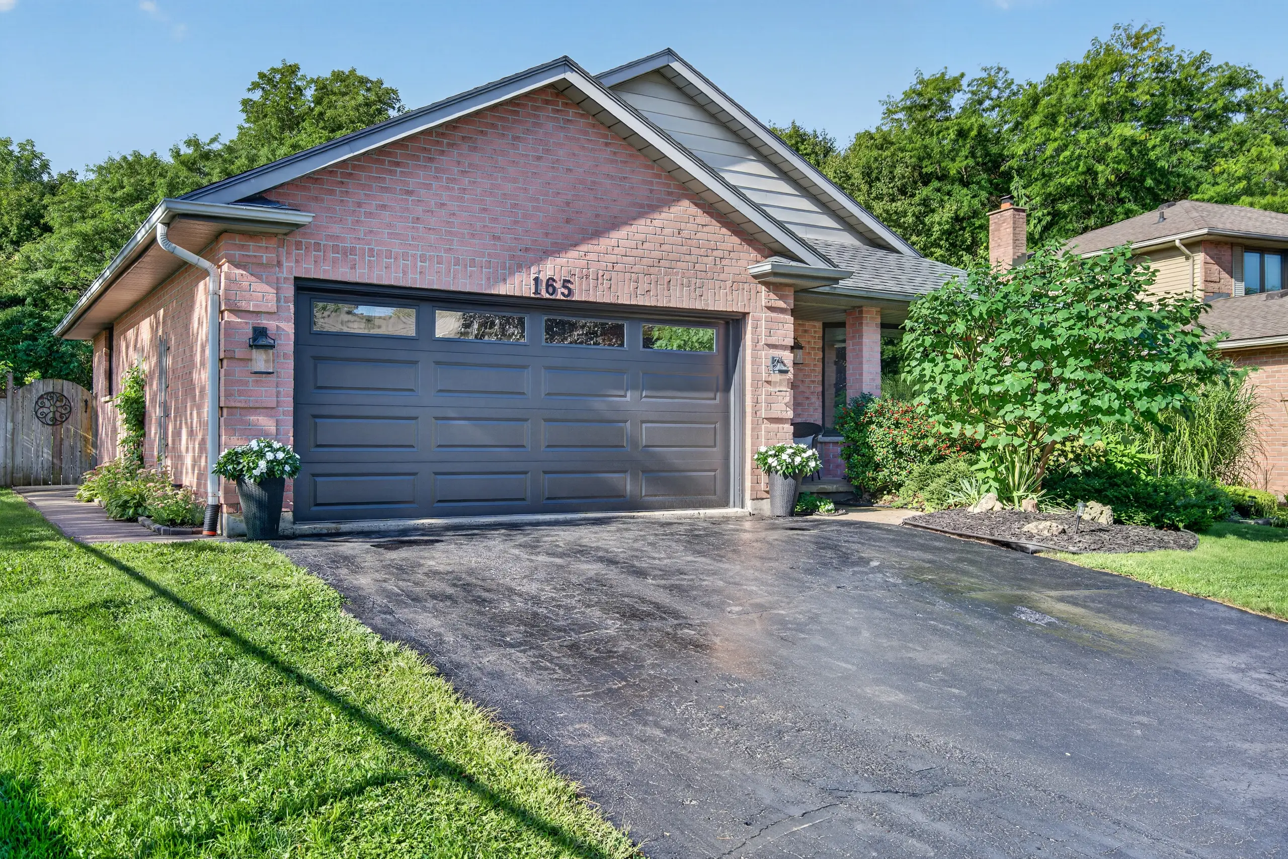 165 Whisperwood Avenue London Ontario — residential listing photography and aerial media