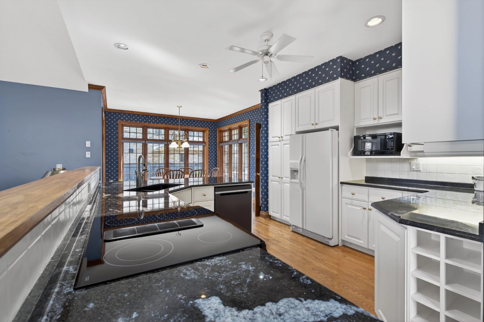Interior real estate listing photo — London Ontario MLS photography